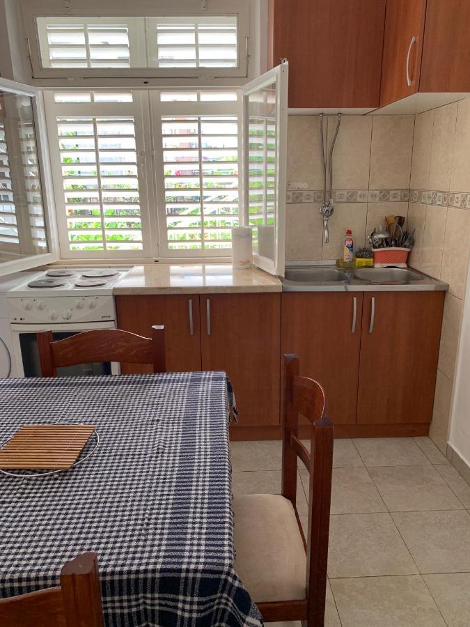 Anita Guest House Tivat Ngoại thất bức ảnh