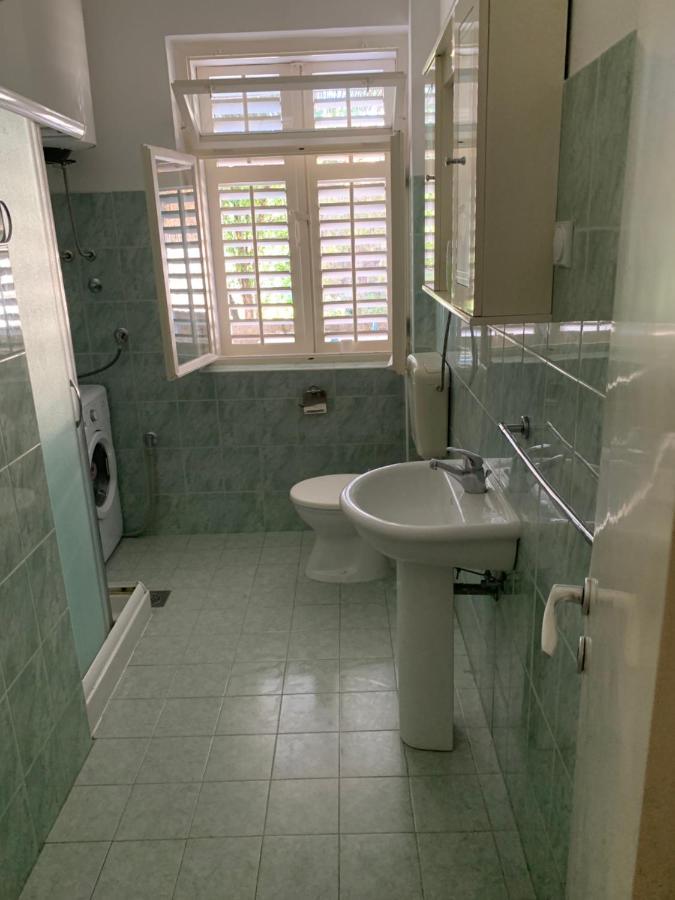 Anita Guest House Tivat Ngoại thất bức ảnh
