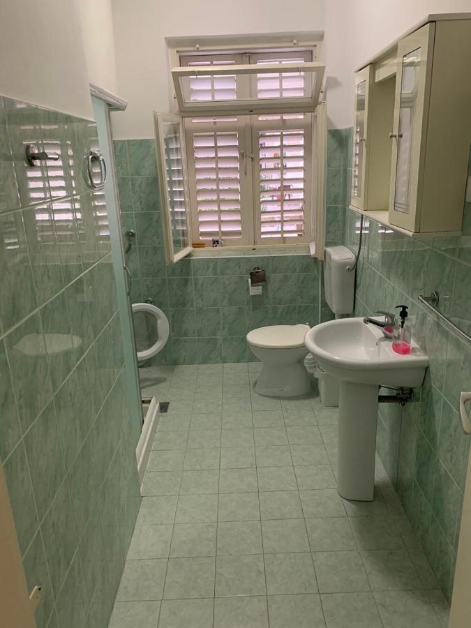 Anita Guest House Tivat Ngoại thất bức ảnh