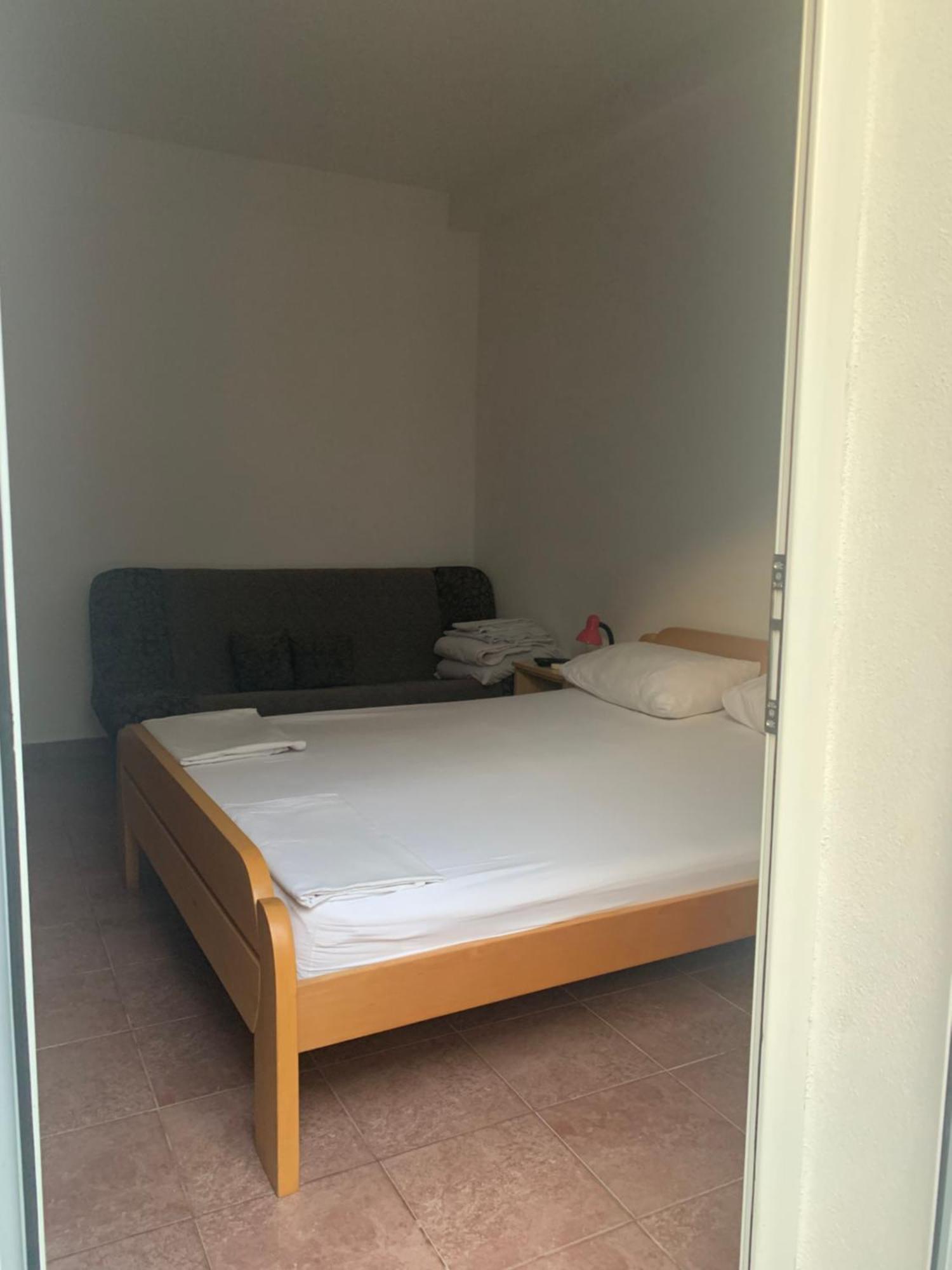 Anita Guest House Tivat Ngoại thất bức ảnh