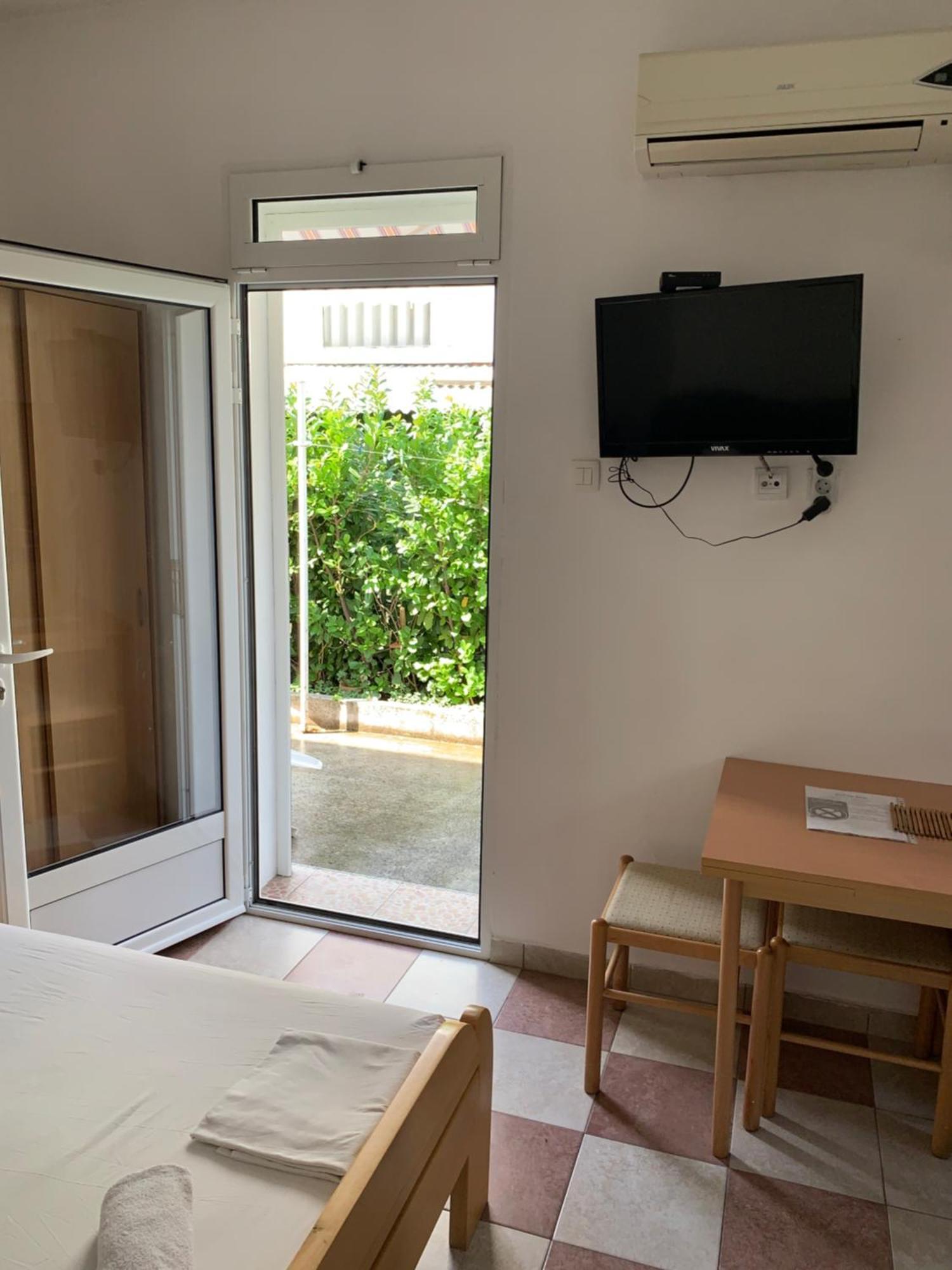 Anita Guest House Tivat Ngoại thất bức ảnh