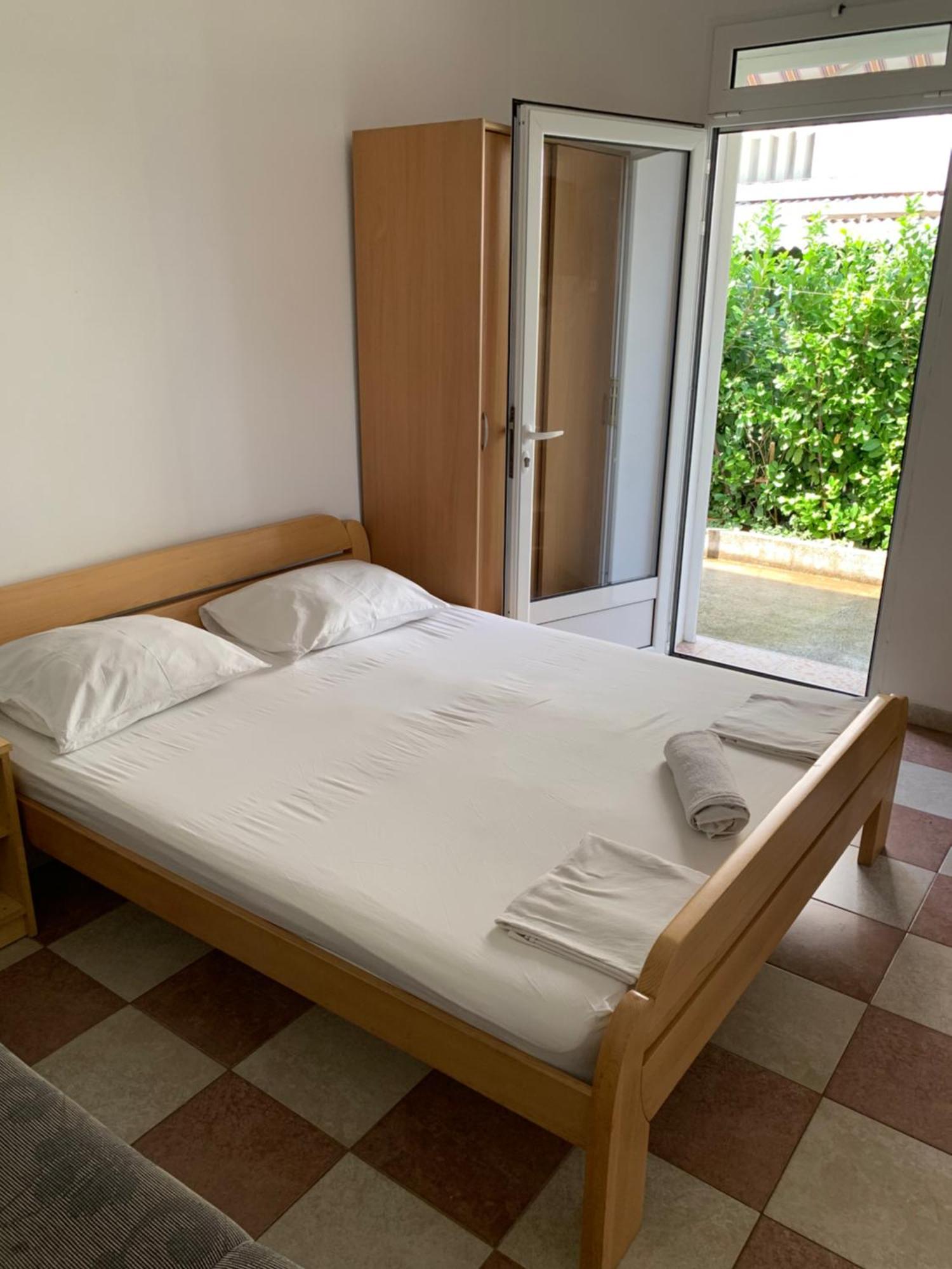 Anita Guest House Tivat Ngoại thất bức ảnh