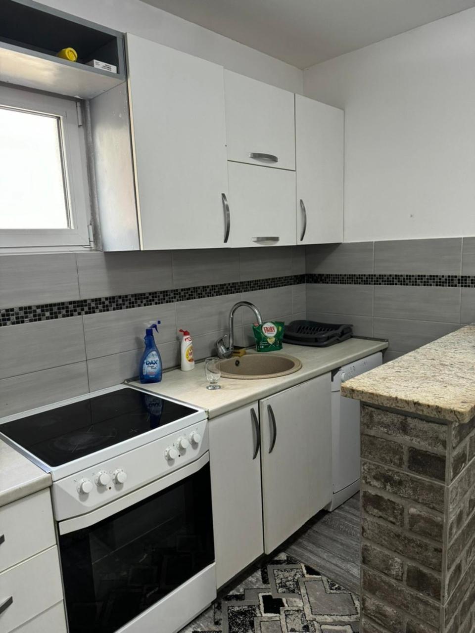 Anita Guest House Tivat Ngoại thất bức ảnh