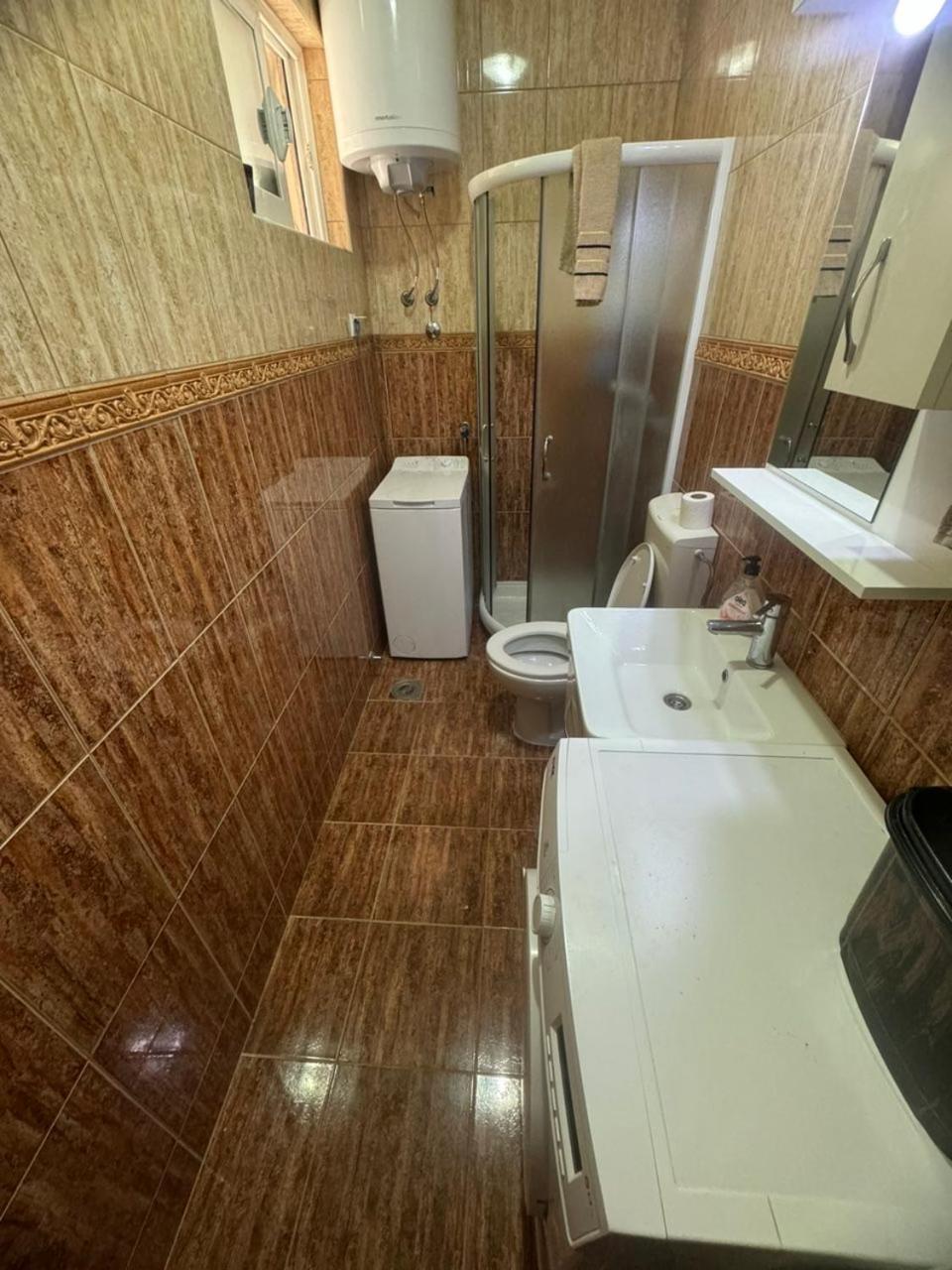 Anita Guest House Tivat Ngoại thất bức ảnh
