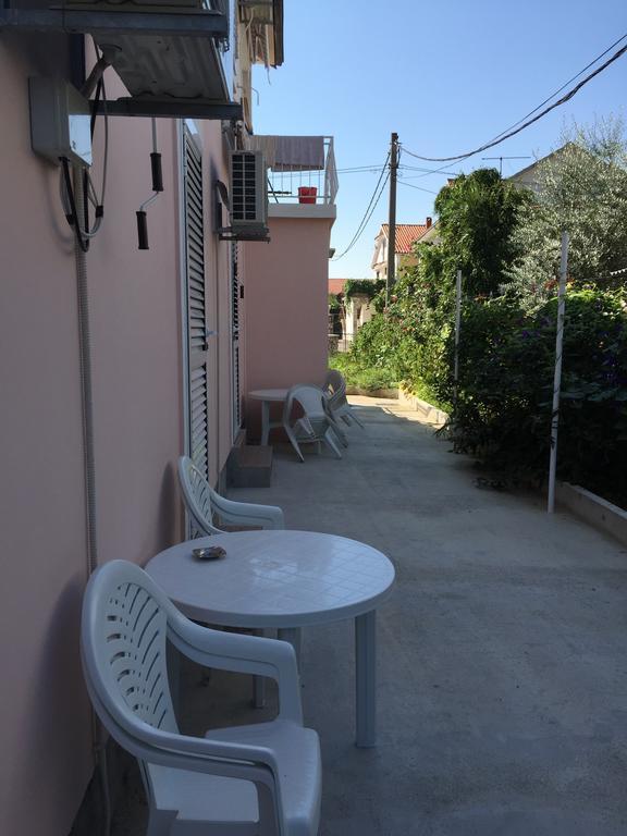 Anita Guest House Tivat Phòng bức ảnh