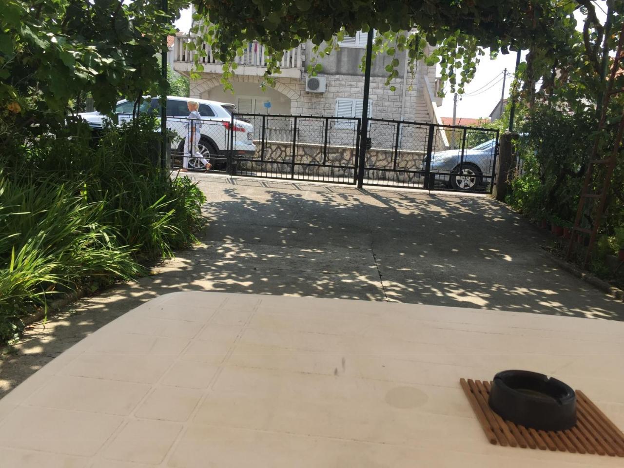 Anita Guest House Tivat Ngoại thất bức ảnh